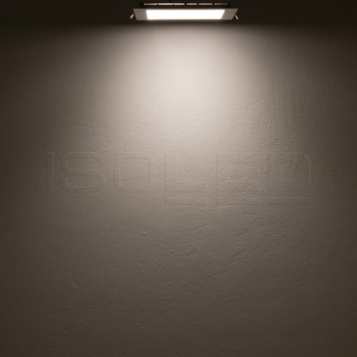 LED mélysugárzó, 15W, szögletes, ultra lapos, vakítás-csökkentett, fehér, semleges fehér, dimmel.
